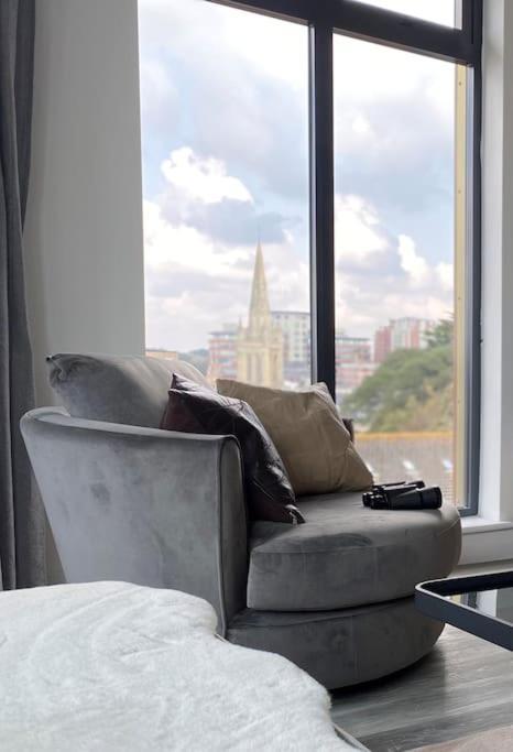 The Pad By The Beach Penthouse Apartment With Sunset And City Views Bournemouth Esterno foto
